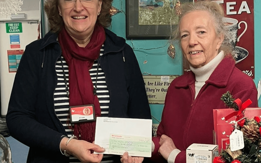 £500 Donated to Myton Hospice